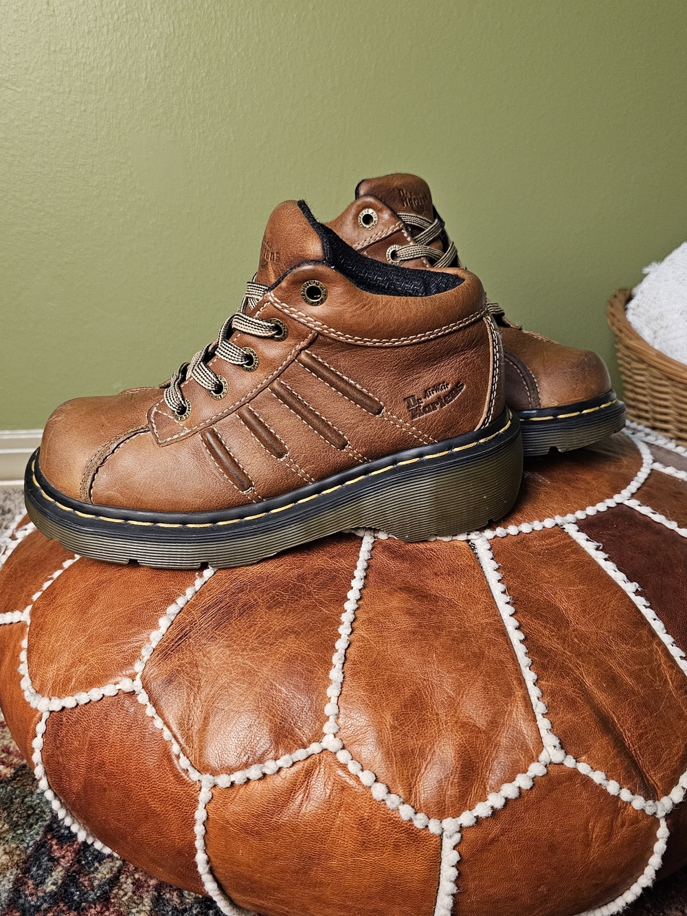 Vintage Dr. Martens 10447 Brown Leather Chunky Platform Ankle Boots US 6